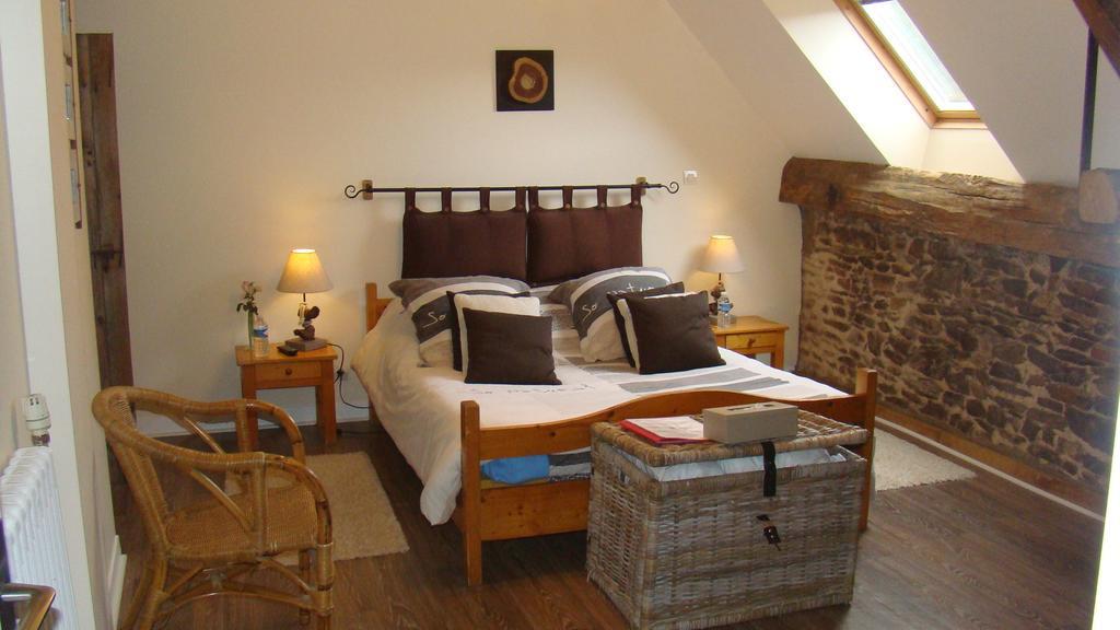 Gite De La Cour Campandre-Valcongrain Room photo
